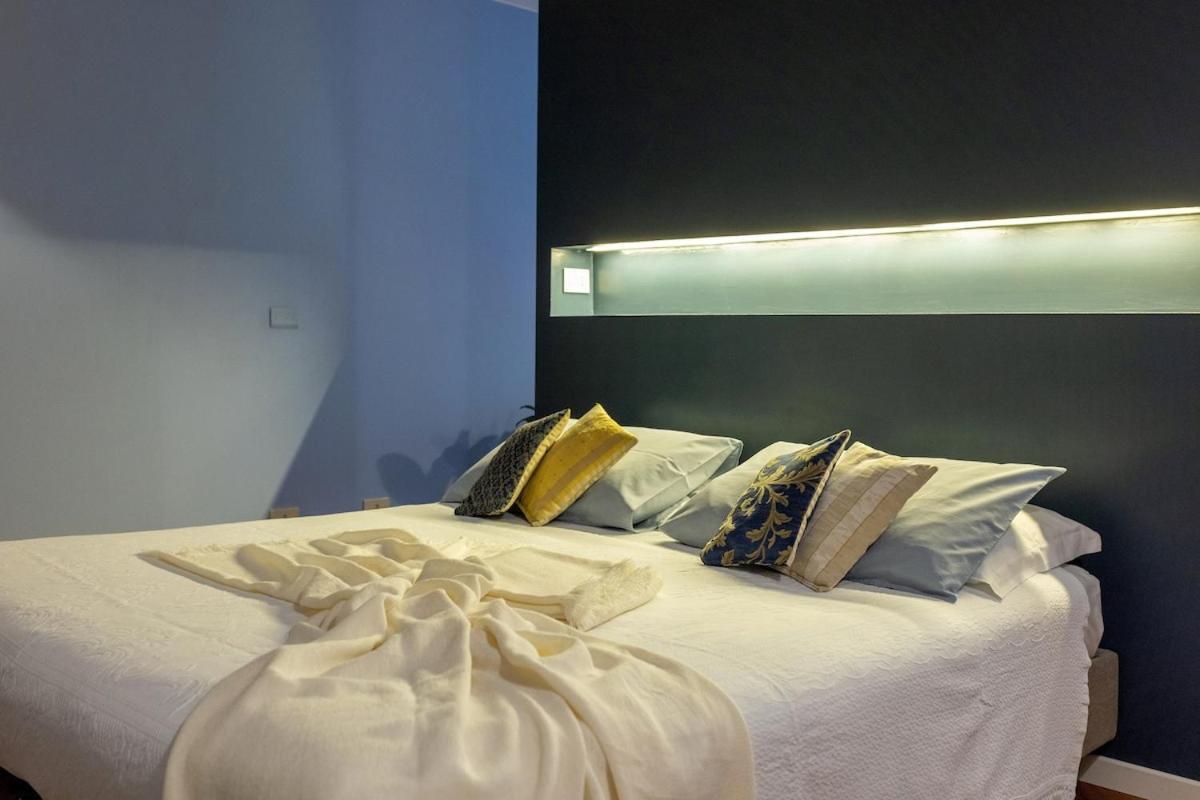 Sant'Anna Studio Apartment Parma Exterior foto