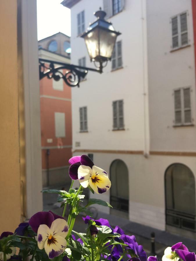 Sant'Anna Studio Apartment Parma Exterior foto