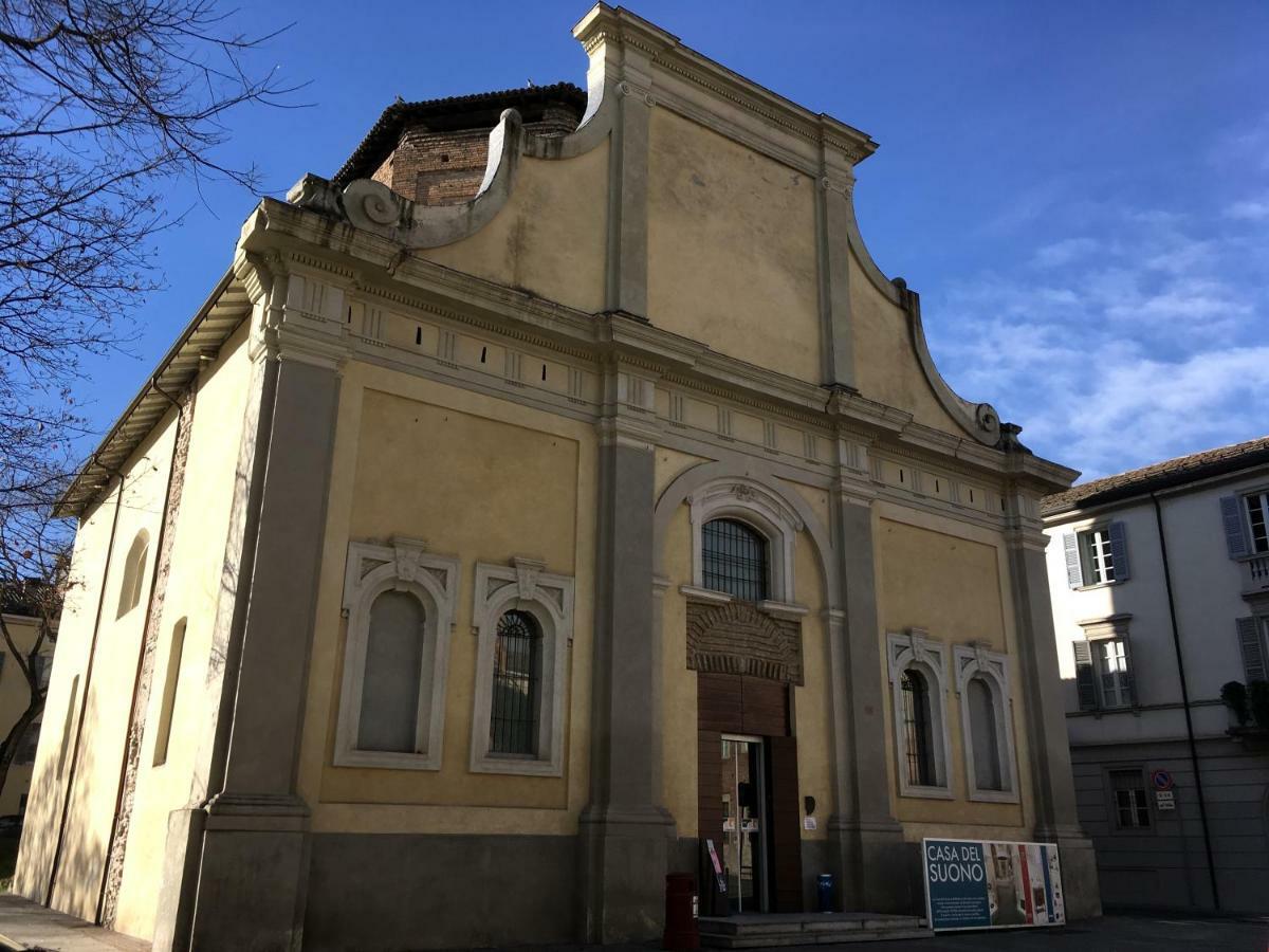 Sant'Anna Studio Apartment Parma Exterior foto